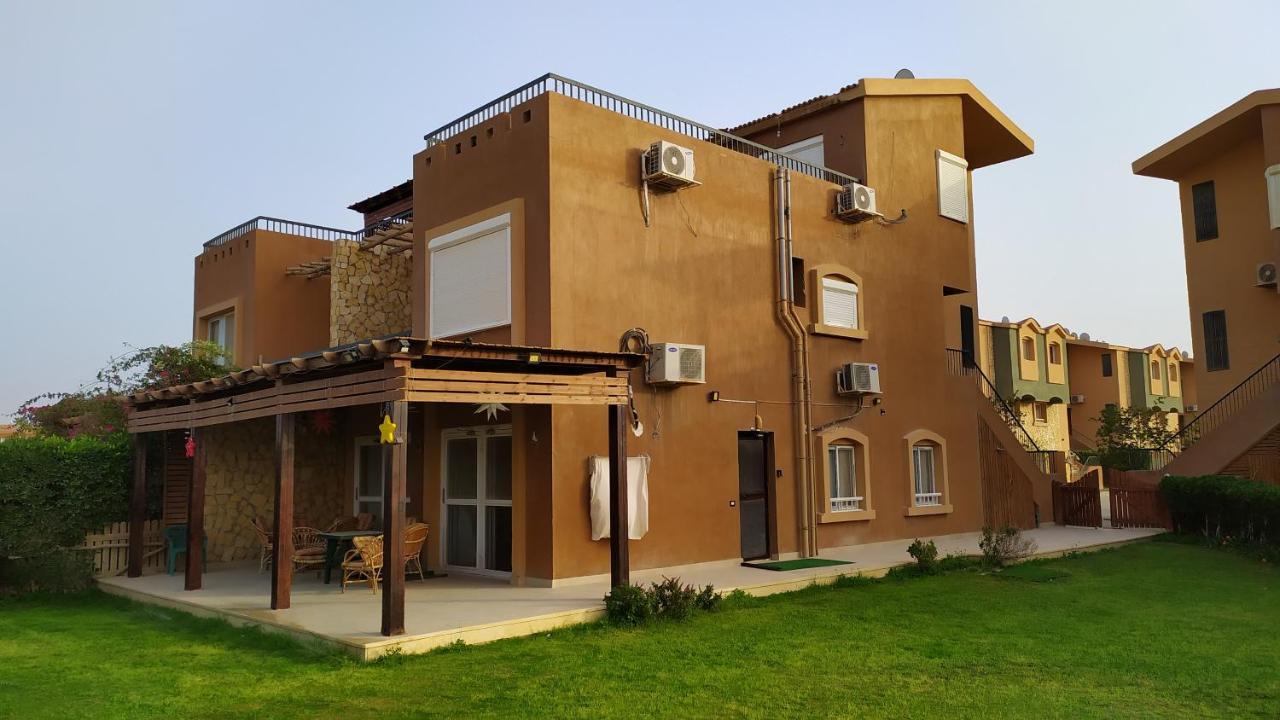 Florence Chalet In Marina Wadi Degla Ain Sokhna - Ground Floor With 360 Sqm With Private Garden Ain Sukhna Exterior photo